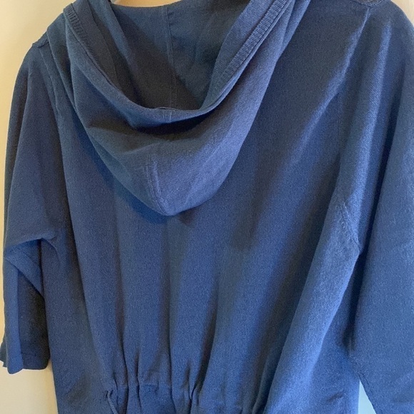 Caposhie| Long Hooded Cardigan Button Up. - Picture 11 of 11